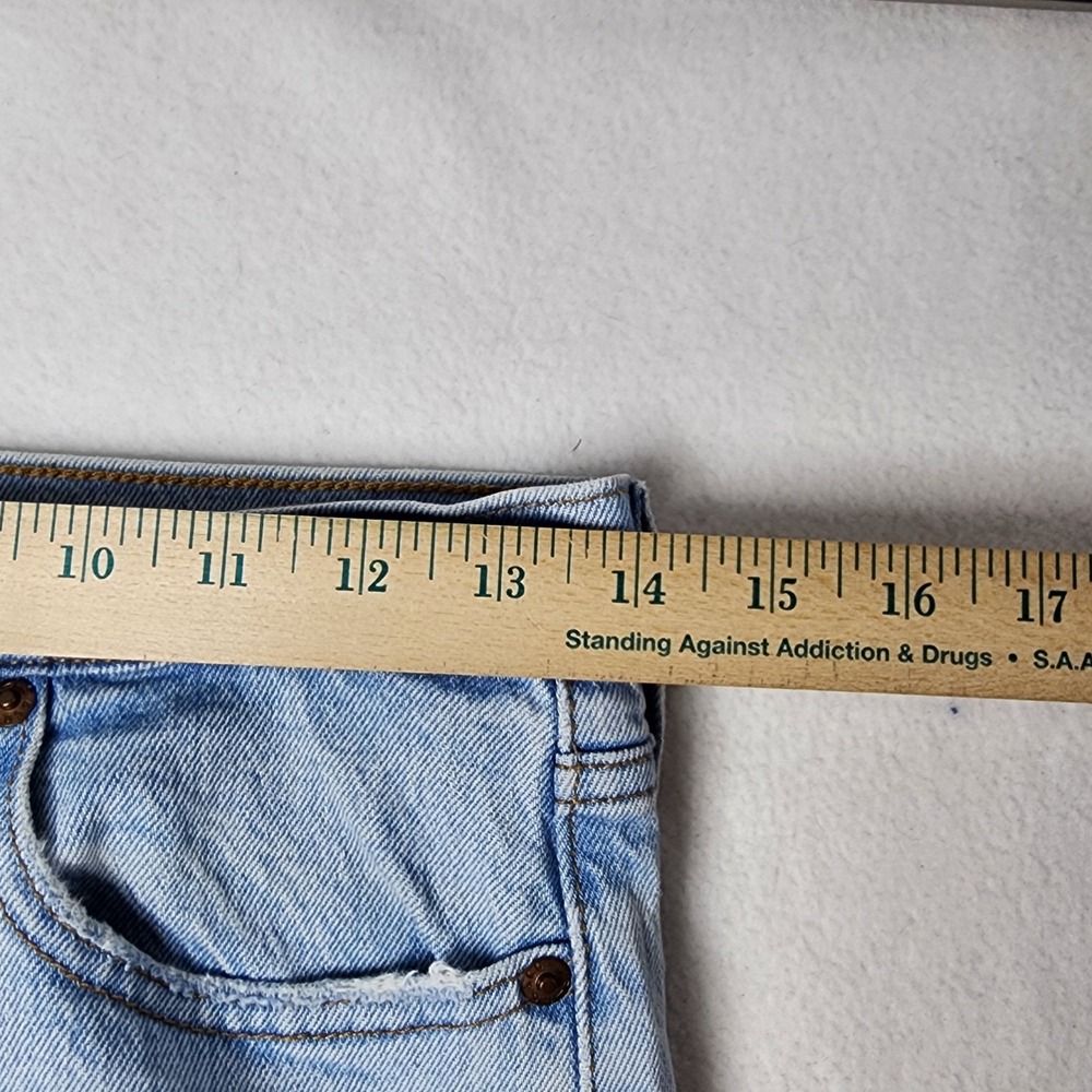 Levis Womens 501 Wedgie Straight High Rise Jeans 26x26 Button Fly Boho Light Wsh - Picture 15 of 16